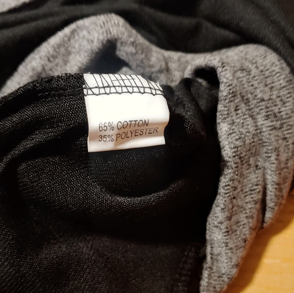 Black Oversized Pullover Sweater Tunic w Gray Trim Front Pockets Women's SMALL - Picture 7 of 7